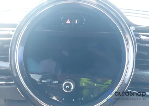 2021 Mini Clubman Cooper S z USA, uszkodzony, nr VIN WMWXJ1C01M2P11985